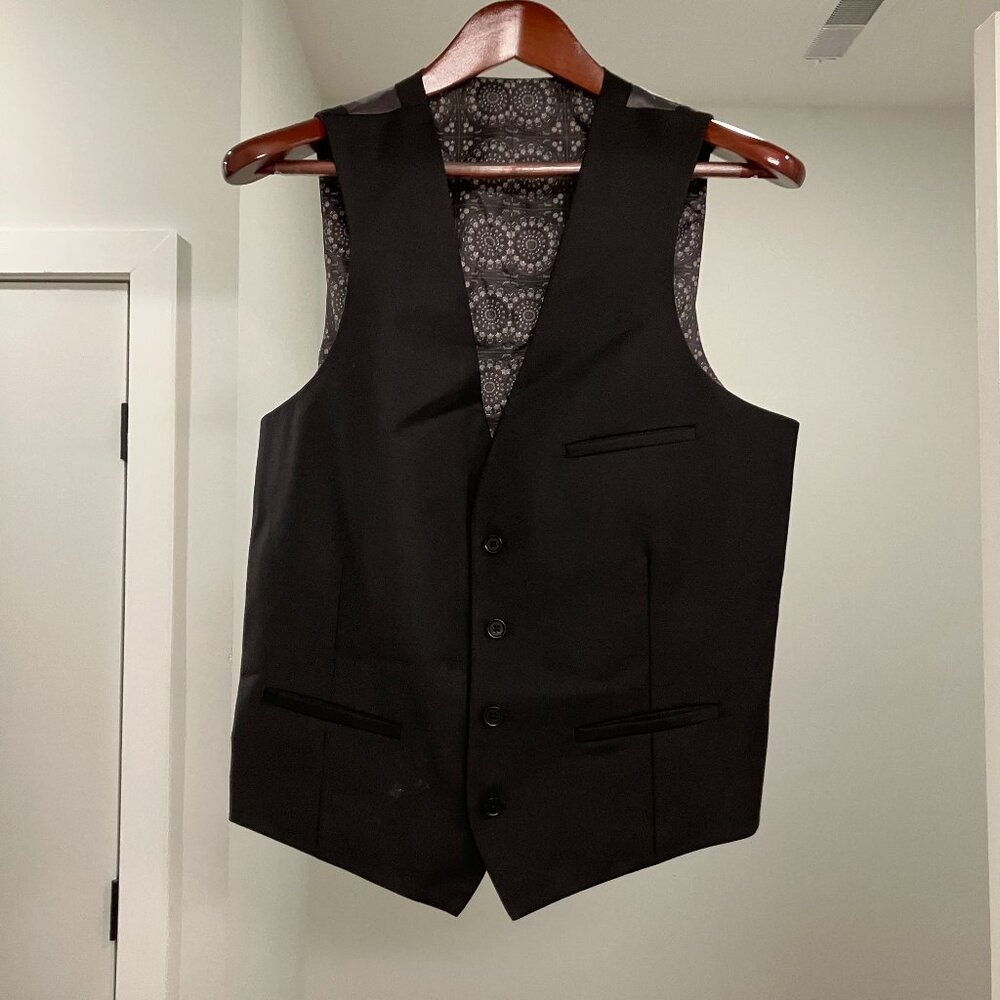 Tallia Men's Slim-Fit 100% Wool Suit Vest Black/Plaid Size 40 Regular